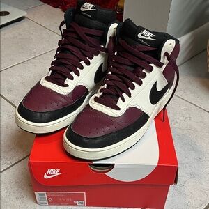 Nike Court Vision Mid NN